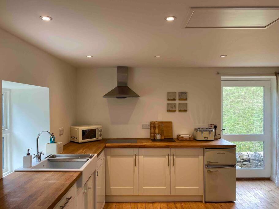 Luxury Peak District 2 Bedroom Boutique Cottage Two Dales Eksteriør bilde