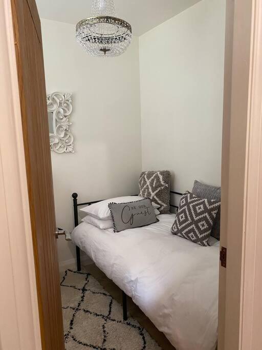 Luxury Peak District 2 Bedroom Boutique Cottage Two Dales Eksteriør bilde